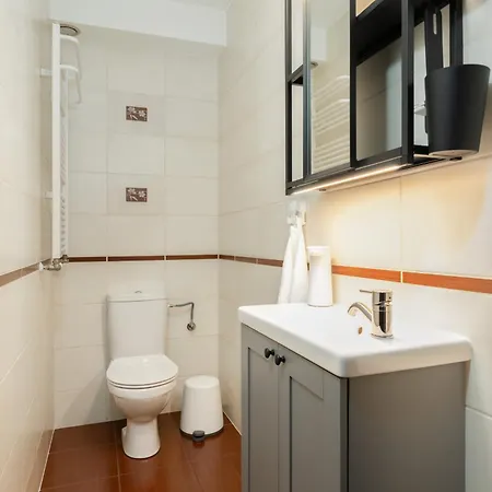 Dom Sianowska 130 M2, Parking & 3 Balkony By Renters * Poznan