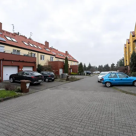 Dom Sianowska 130 M2, Parking & 3 Balkony By Renters Apartment