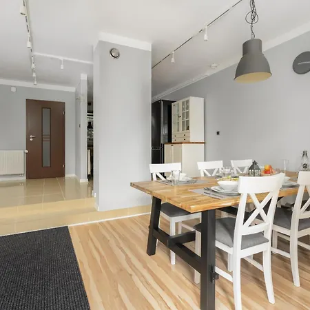 Dom Sianowska 130 M2, Parking & 3 Balkony By Renters Posen